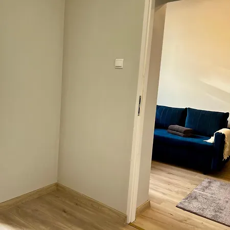 Apartment Kawalerka Na Parterze 4 Lodz (Lodz)