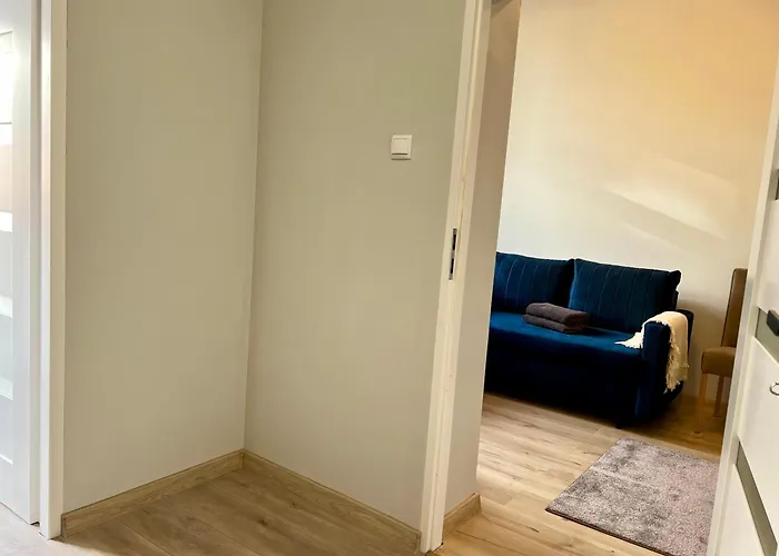 Διαμέρισμα Kawalerka Na Parterze 4 Λοτζ