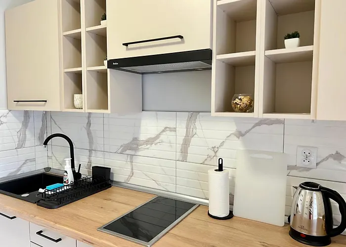 Kawalerka Na Parterze 4 * Λοτζ