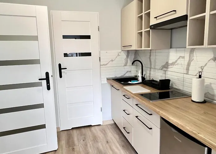 Διαμέρισμα Kawalerka Na Parterze 4 *